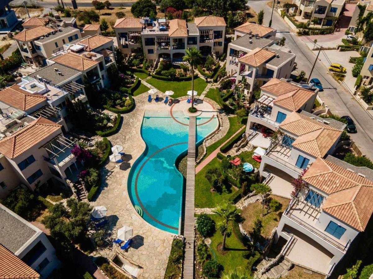 Villa Rodo Pirgos Psilonerou Extérieur photo